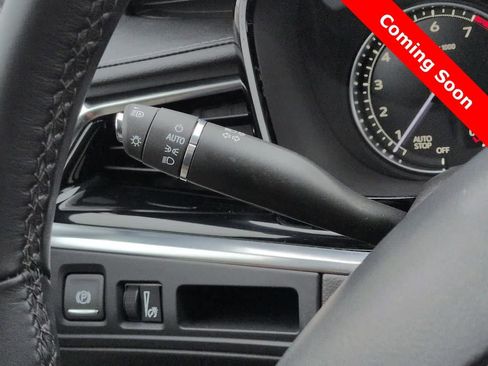 Used 2025 Cadillac XT6 Sport w/ LPO, Floor Liner Package image 28