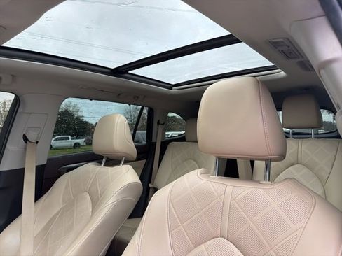 Used 2020 Toyota Highlander Platinum image 31