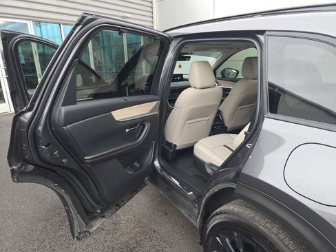 Used 2025 MAZDA CX-90 3.3 Turbo w/ Premium Sport Pkg image 28