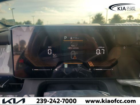 New 2027 Kia Seltos S FWD image 29