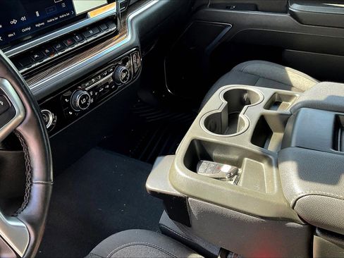 Used 2024 Chevrolet Silverado 1500 RST AWD/4WD image 11