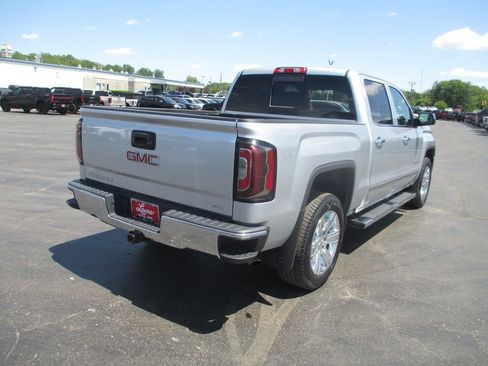Used 2018 GMC Sierra 1500 SLT AWD/4WD image 7