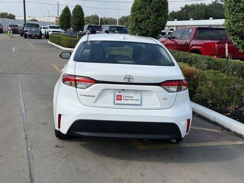 Certified 2023 Toyota Corolla LE FWD image 6