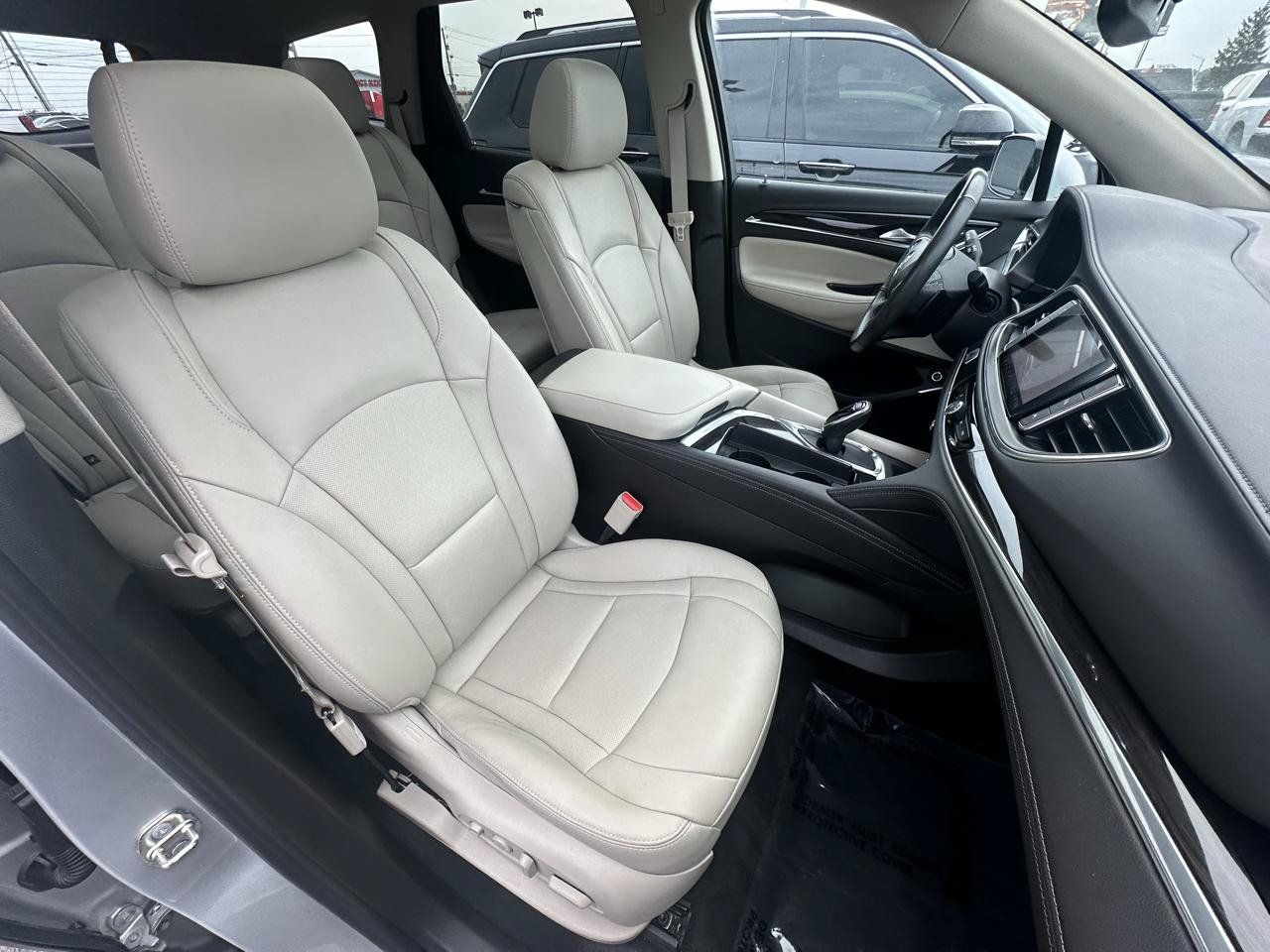 Used 2021 Buick Enclave Premium w/ Sun and Sites Package FWD image 21