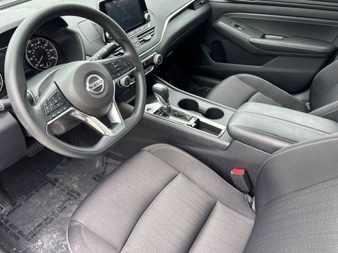 Used 2020 Nissan Altima 2.5 S FWD image 4