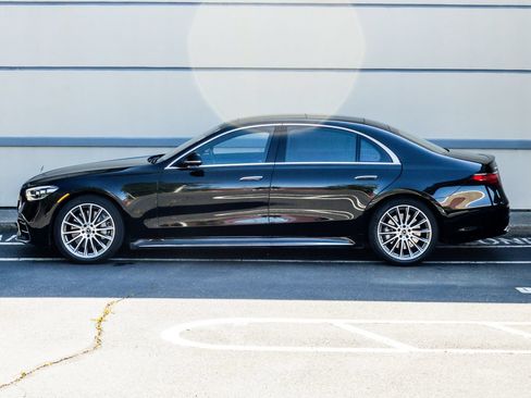Used 2023 Mercedes-Benz S 500 4MATIC image 4