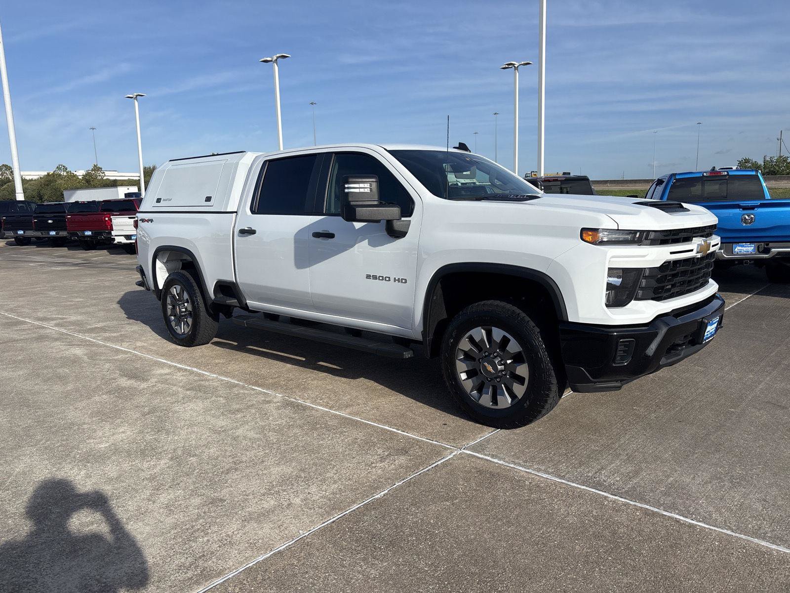 Used 2024 Chevrolet Silverado 2500 Custom w/ Custom Value Package AWD/4WD image 6