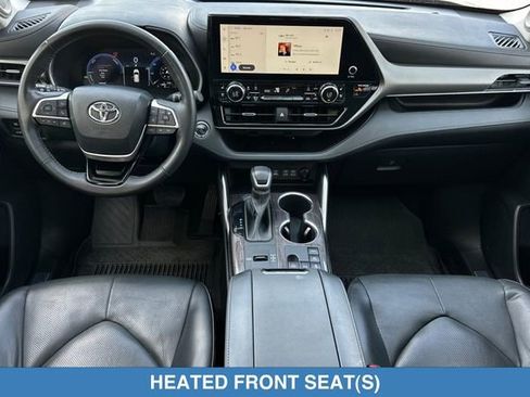 Used 2023 Toyota Highlander Limited AWD/4WD image 14