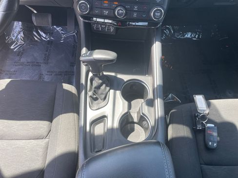 Used 2024 Dodge Durango SXT image 41