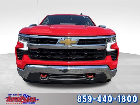 Used 2024 Chevrolet Silverado 1500 LT AWD/4WD image 7