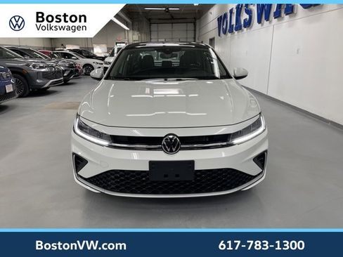 New 2026 Volkswagen Jetta SE image 6