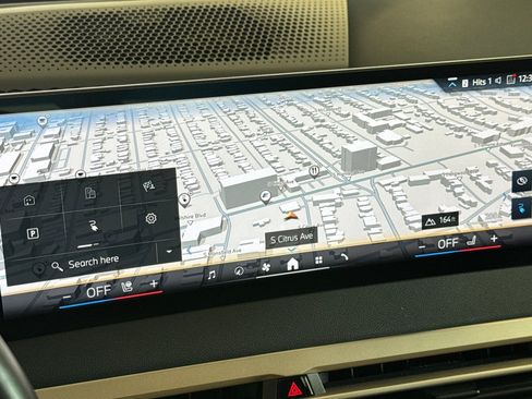 Certified 2024 BMW iX xDrive50 w/ Sport Package AWD/4WD image 18