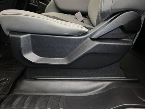 Used 2019 Ford F150 XL w/ Equipment Group 101A Mid RWD image 20