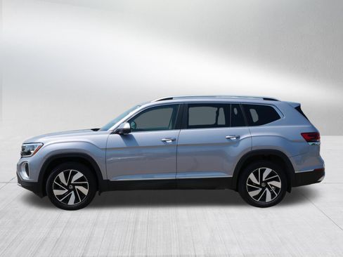 Certified 2024 Volkswagen Atlas SEL AWD/4WD image 4