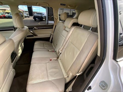 Used 2014 Lexus GX 460 image 20