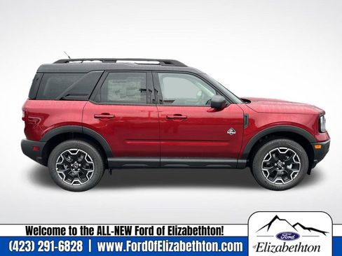 New 2025 Ford Bronco Sport Outer Banks image 2