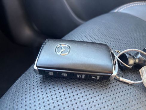 Used 2025 MAZDA CX-90 3.3 Turbo w/ Preferred Package image 22