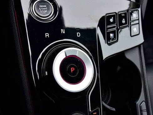 Certified 2023 Kia Sportage SX Prestige AWD/4WD image 26