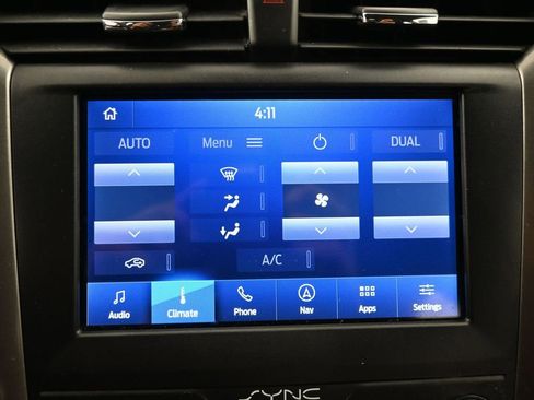 Used 2020 Ford Fusion SE FWD image 17