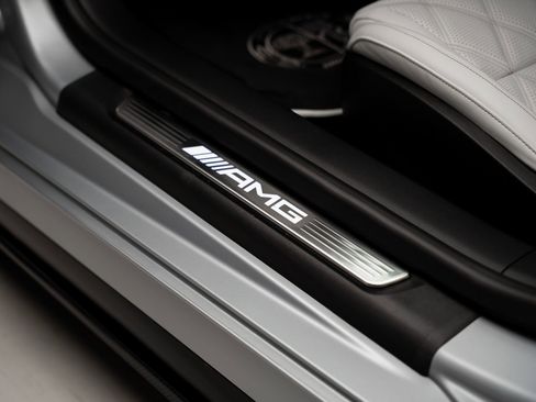 Used 2025 Mercedes-Benz AMG GT 63 image 62