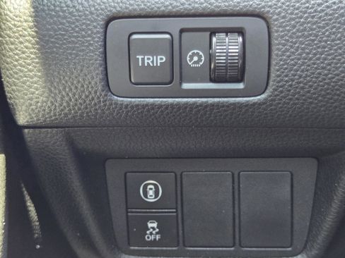 Used 2021 Honda Accord Hybrid image 19