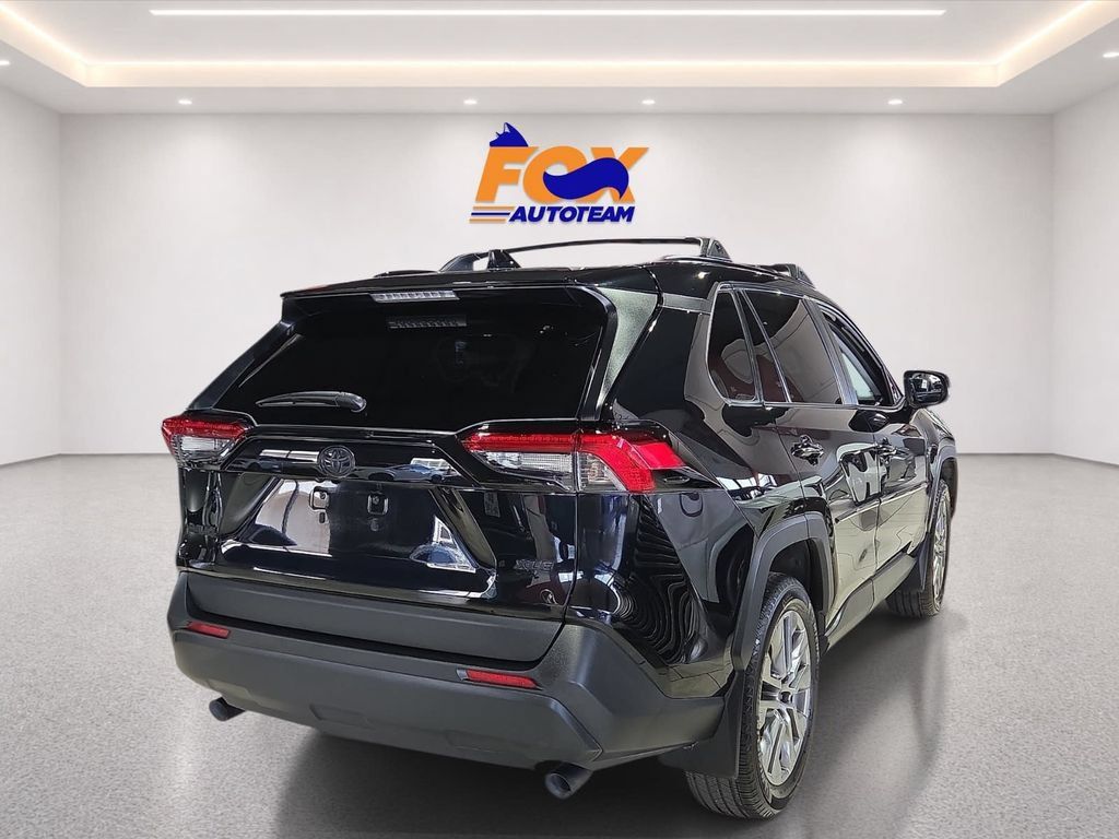 Certified 2025 Toyota RAV4 XLE Premium FWD image 4