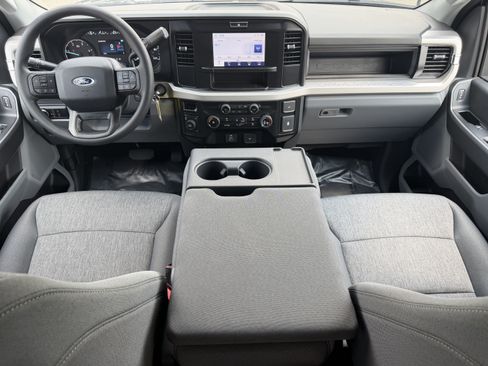 New 2026 Ford F250 XL AWD/4WD image 9