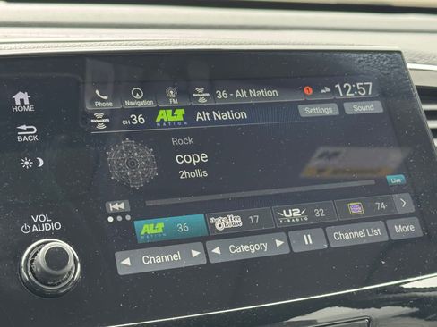 Used 2021 Honda Pilot Elite image 6