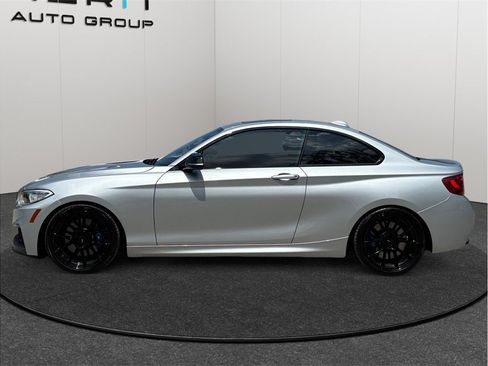 Used 2017 BMW M240i Coupe RWD image 5