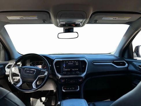 Used 2021 GMC Acadia SLT w/ Premium Package image 19