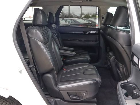 Used 2022 Hyundai Palisade Limited w/ Cargo Package image 27