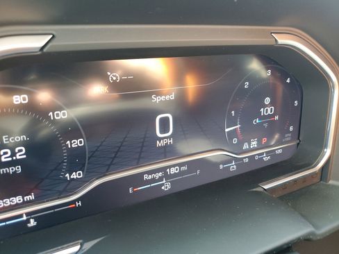 Used 2024 GMC Sierra 1500 AT4 w/ Technology Package image 20