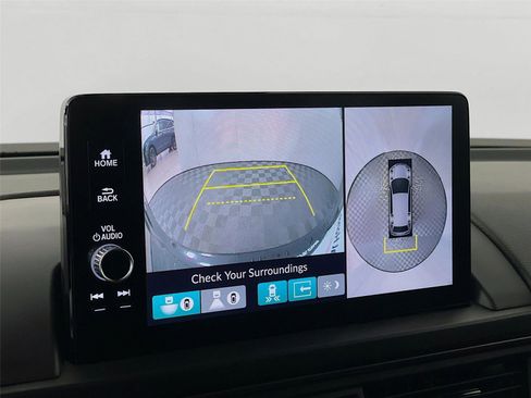 New 2025 Honda Pilot TrailSport image 13