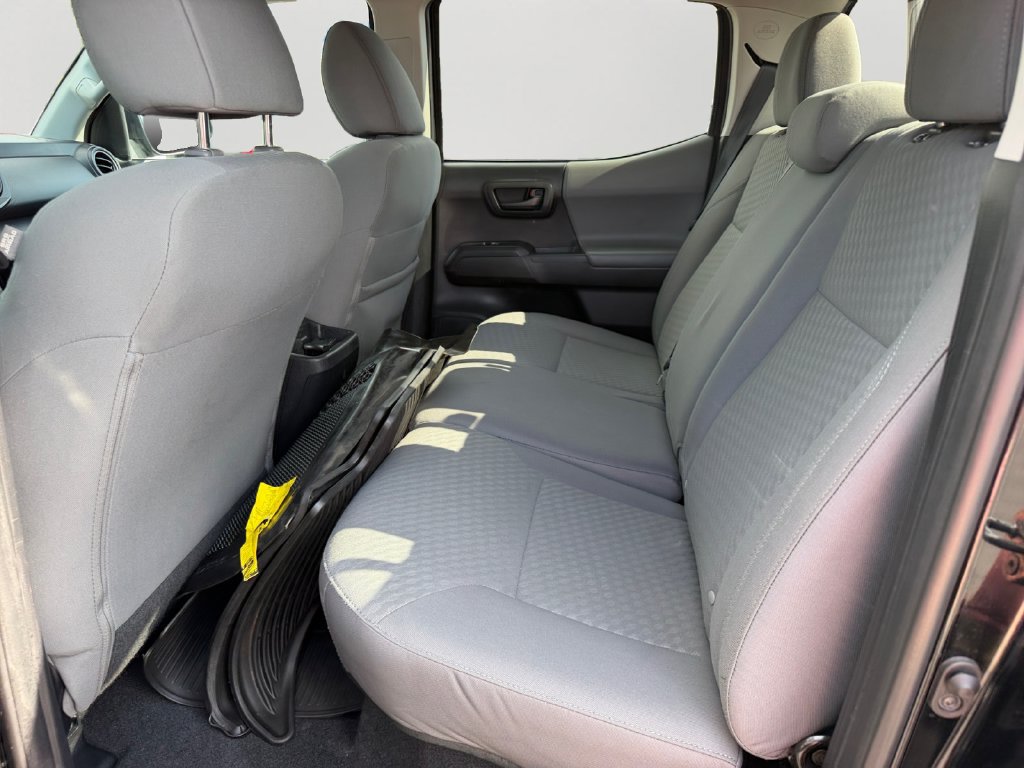 Used 2020 Toyota Tacoma SR w/ SR Convenience Package RWD image 12