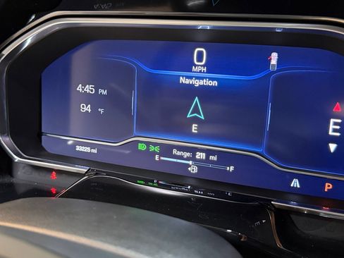 Used 2022 Chevrolet Silverado 1500 LT image 19