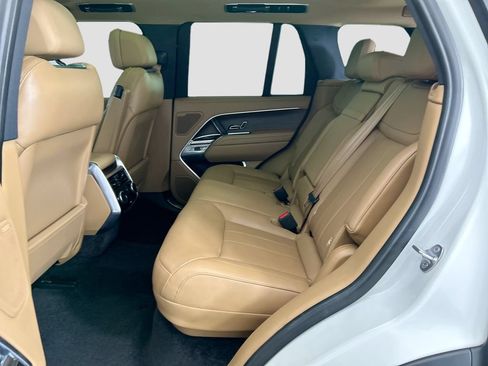 Certified 2023 Land Rover Range Rover SE AWD/4WD image 20
