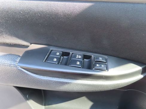 Used 2013 Subaru Outback 2.5i AWD/4WD image 33