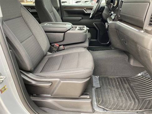 Used 2024 Chevrolet Silverado 1500 LT image 26