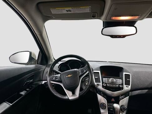 Used 2014 Chevrolet Cruze LT FWD image 20