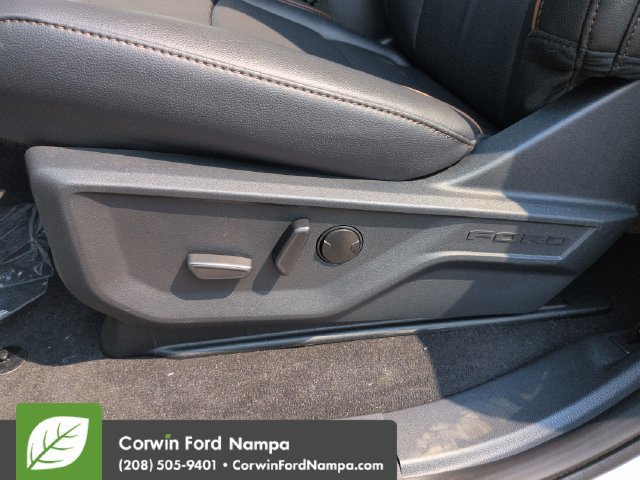 New 2026 Ford F350 Lariat w/ Lariat Ultimate Package AWD/4WD image 12