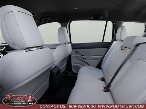 New 2026 Jeep Cherokee Laredo AWD/4WD image 24