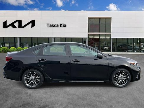 Used 2023 Kia Forte GT-Line image 4