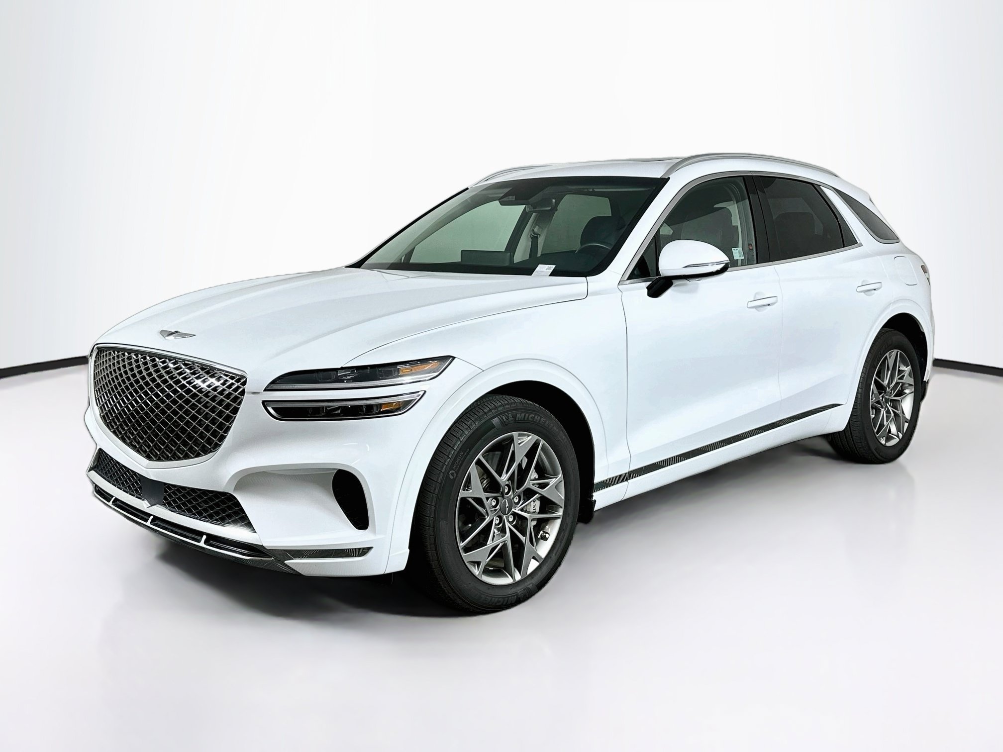 Used 2024 Genesis GV70 2.5T w/ Select Package AWD/4WD image 3