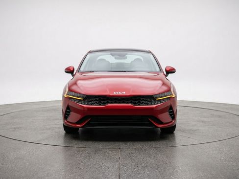 Used 2025 Kia K4 LXS image 2