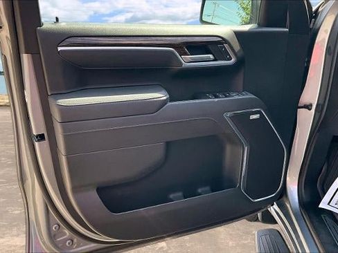 Used 2026 GMC Sierra 1500 Elevation w/ Elevation Premium Package AWD/4WD image 17