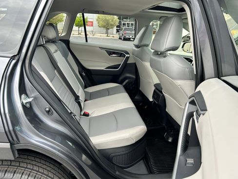 Certified 2023 Toyota RAV4 XLE Premium AWD/4WD image 26