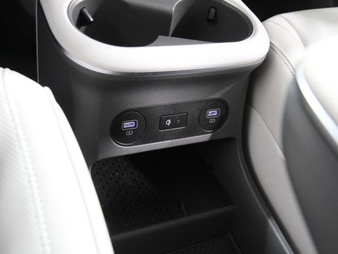 Certified 2023 Hyundai Ioniq 5 SEL image 18