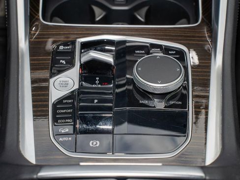 Used 2024 BMW X6 xDrive40i image 27