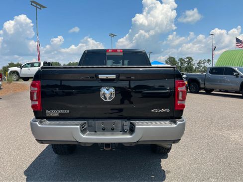 Used 2022 RAM 2500 Laramie AWD/4WD image 6