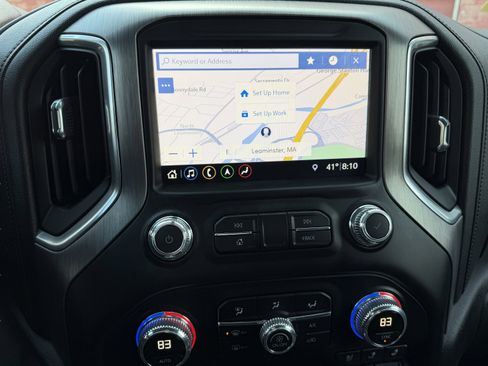 Used 2019 GMC Sierra 1500 Denali w/ Technology Package image 4